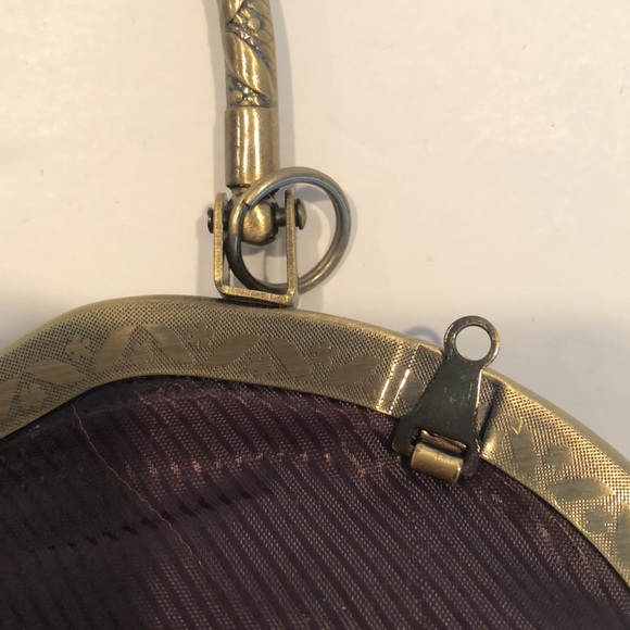 Beaded And Rhinestone Evening Bag With Shell Closure - Picture 10 of 16